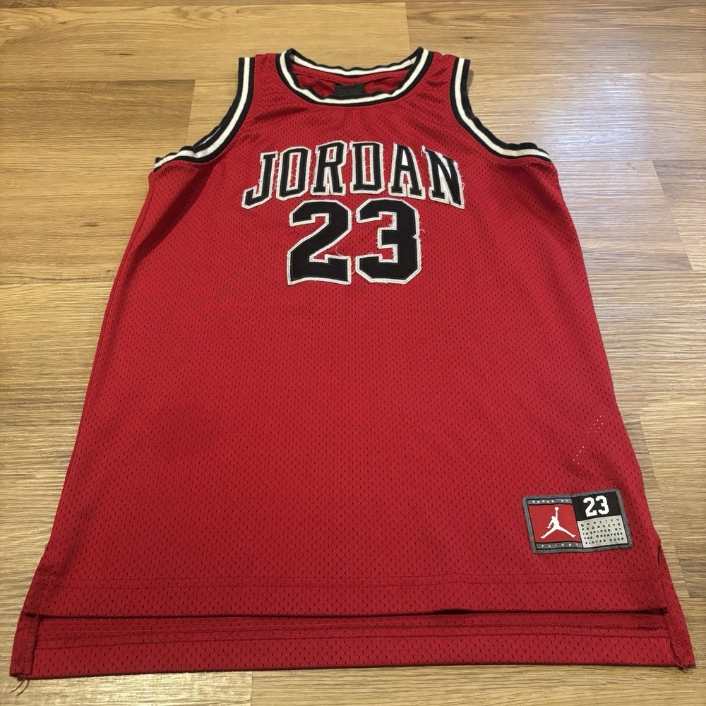 Nike Air Jordan Jersey Youth Boys Large 12-13 Red Black Chicago Bulls Jordan #23
